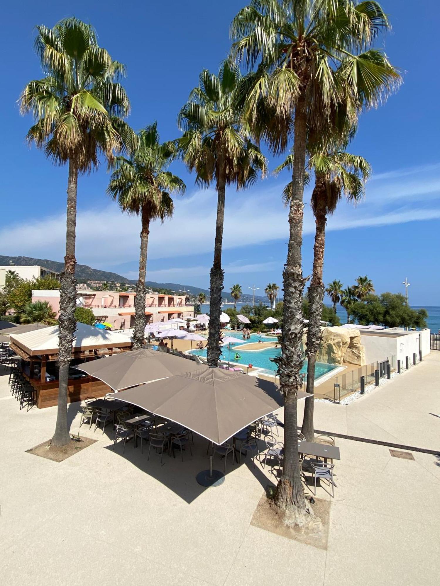 Kaliope Hotel & Residence By Oustal Del Mar Le Lavandou Zewnętrze zdjęcie